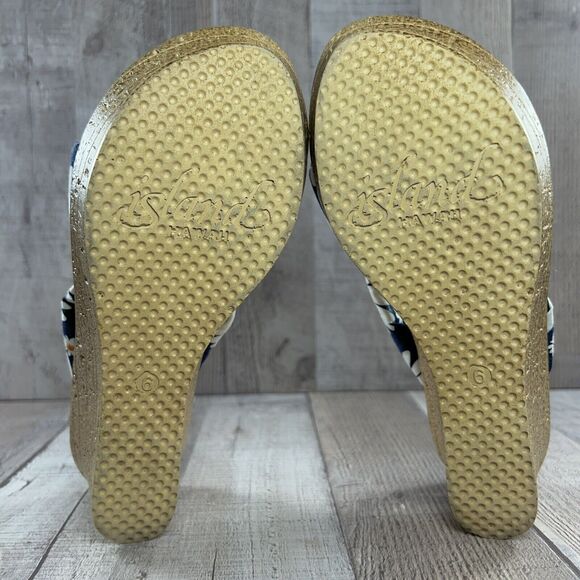 Island Slipper Hawaii Women's Wedge Sandals Floral Tropical Navy White Size 6 - Picture 11 of 12